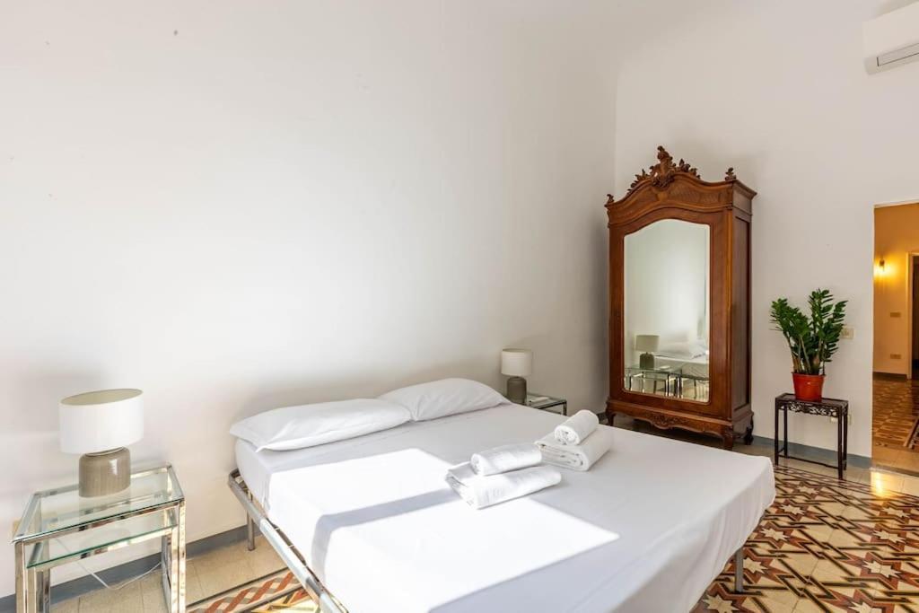 Academia Of Davide Spacious Apartment Firenze Kültér fotó